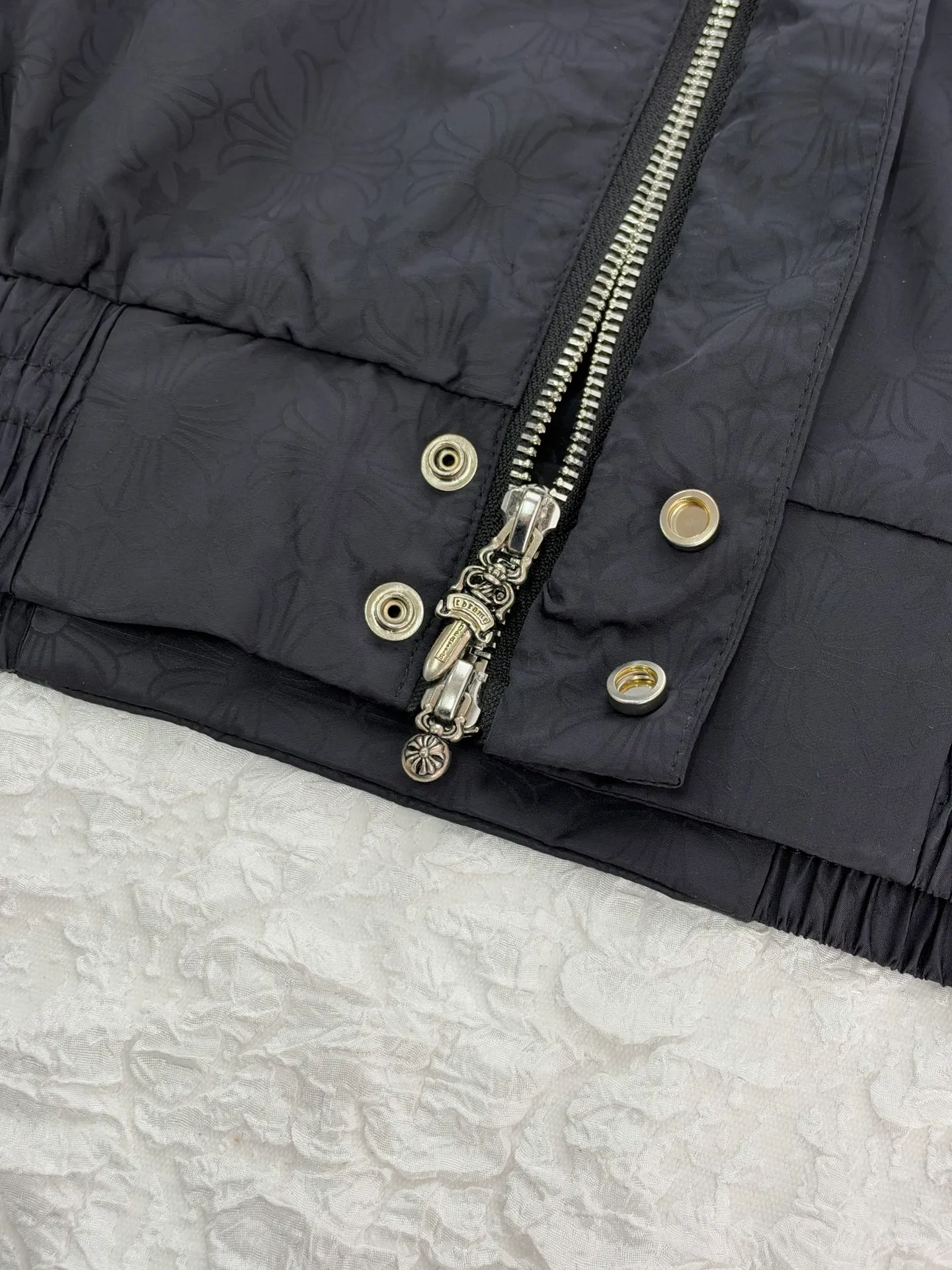 Chrome Herat ， ， ， ， ， ， 、 Size：S/M/L/XL